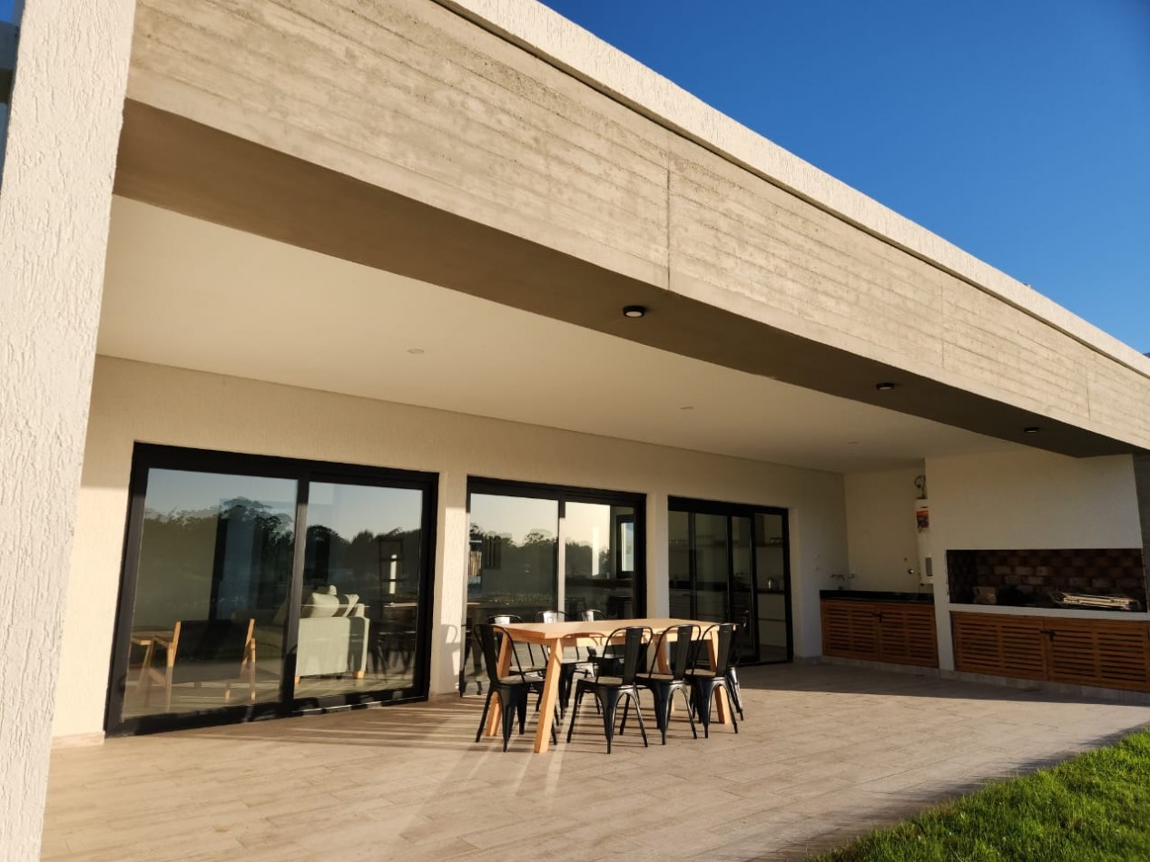 Alquiler casa Costa Esmeralda Deportiva piscina 6p