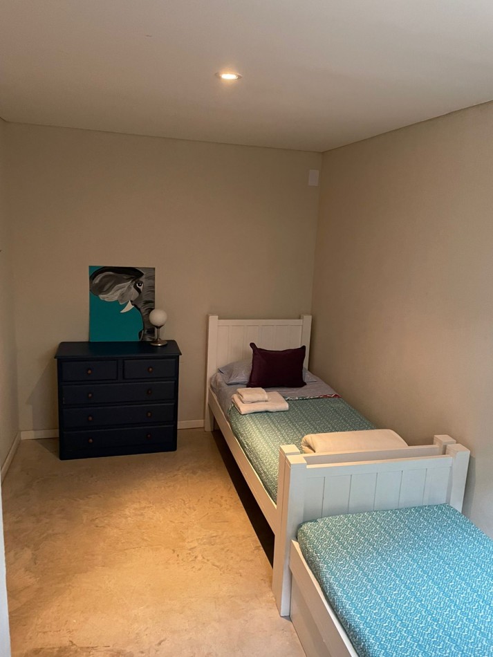 Venta y alquiler casa en Costa Esmeralda deportiva