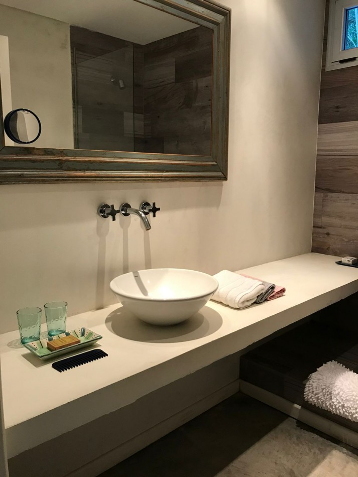 Venta y alquiler casa en Costa Esmeralda deportiva