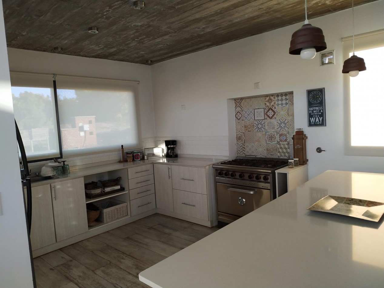 Venta casa Costa Esmeralda Ecuestre fondo libre 2 dorm