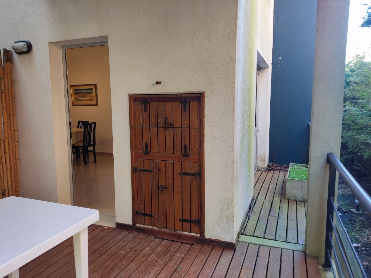 venta departamento 2 amb 1er piso edif. Patagonia 2 centro Pinamar