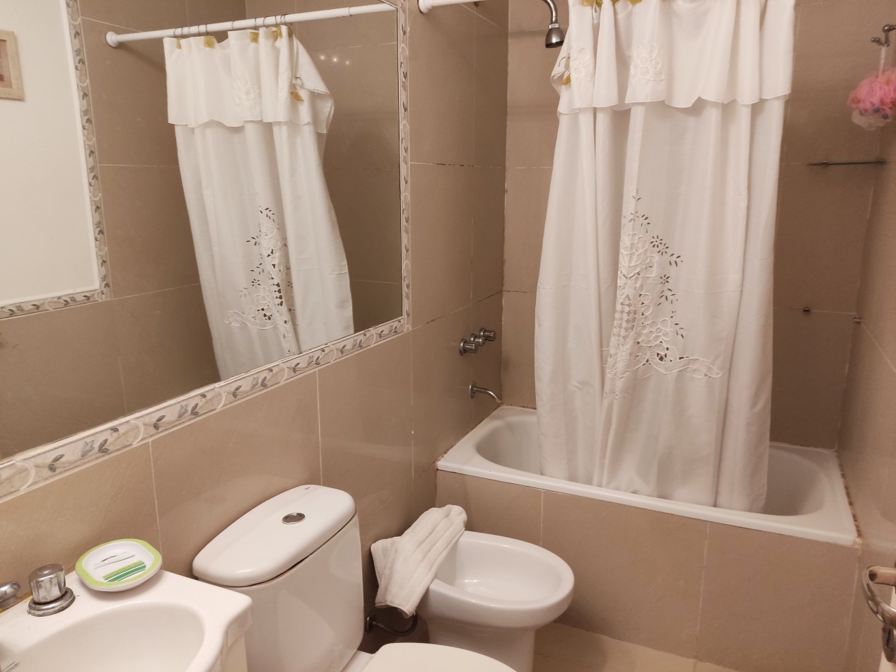 venta departamento 2 amb 1er piso edif. Patagonia 2 centro Pinamar