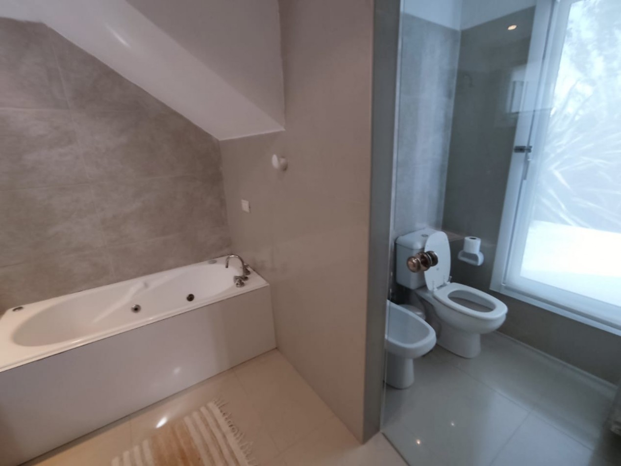 Casa Alquiler Carilo cerca del mar