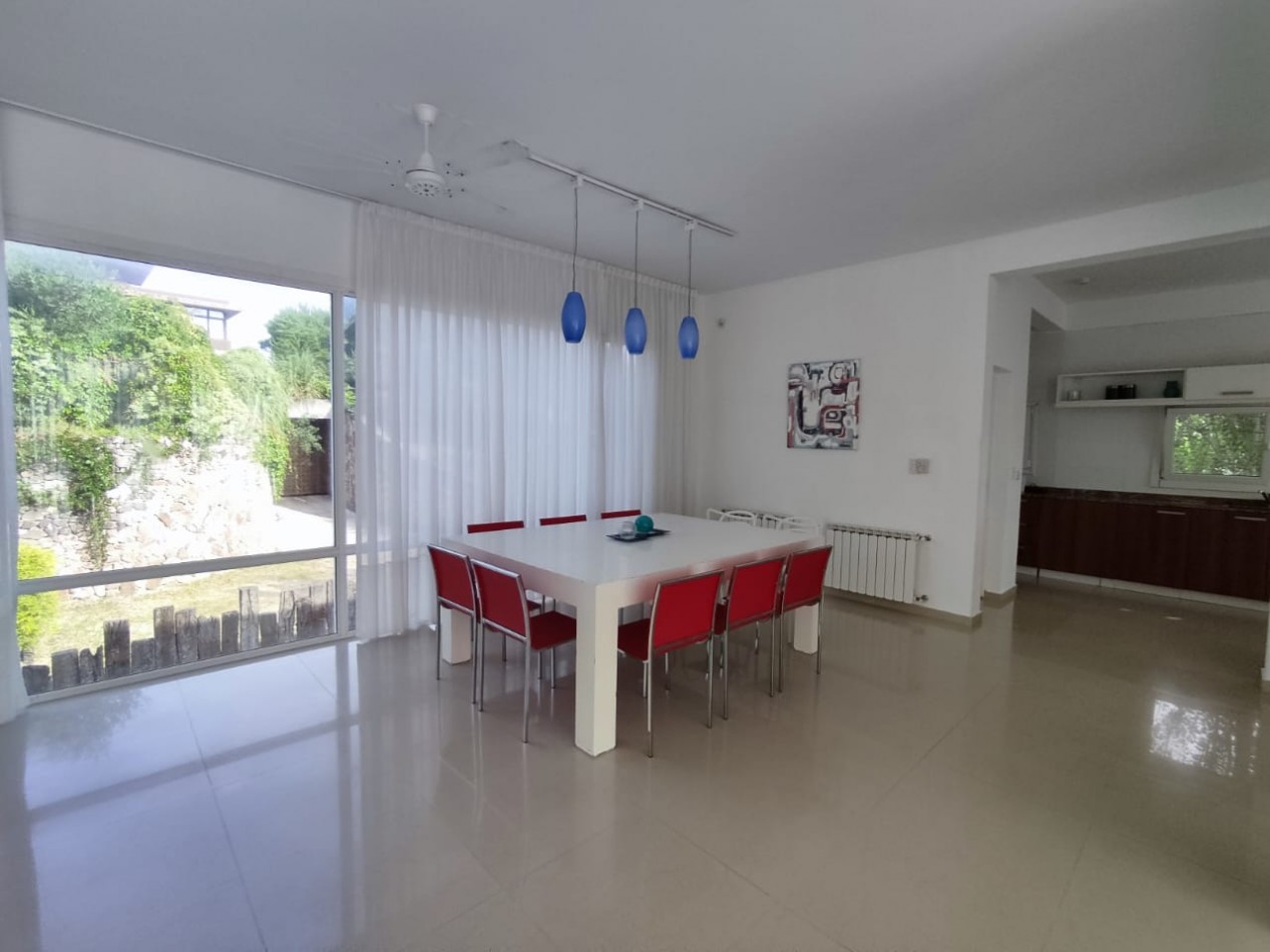 Casa Alquiler Carilo cerca del mar