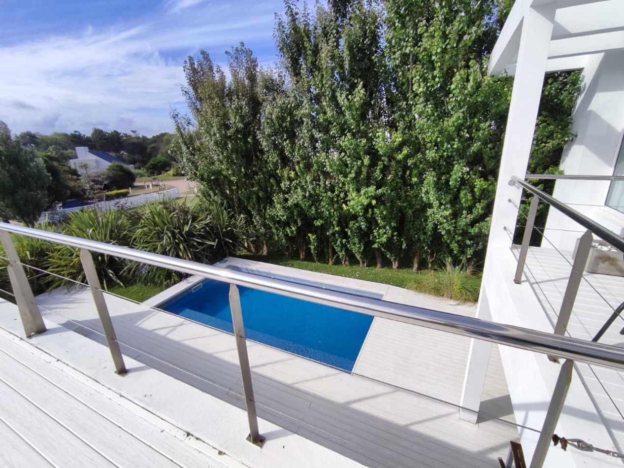 Casa Alquiler Carilo cerca del mar