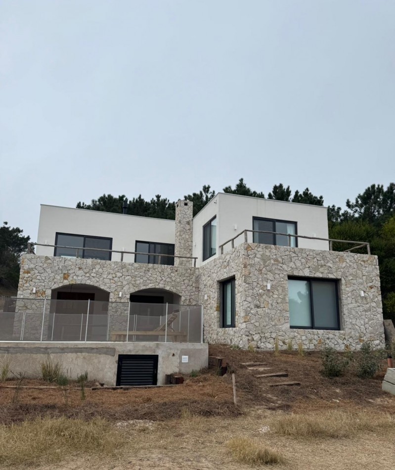 Alquiler casa Costa Esmeralda Maritimo 3 12pax