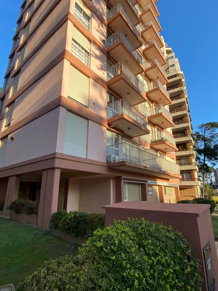 Alquiler departamento Pinamar centro 3 ambientes 4 personas