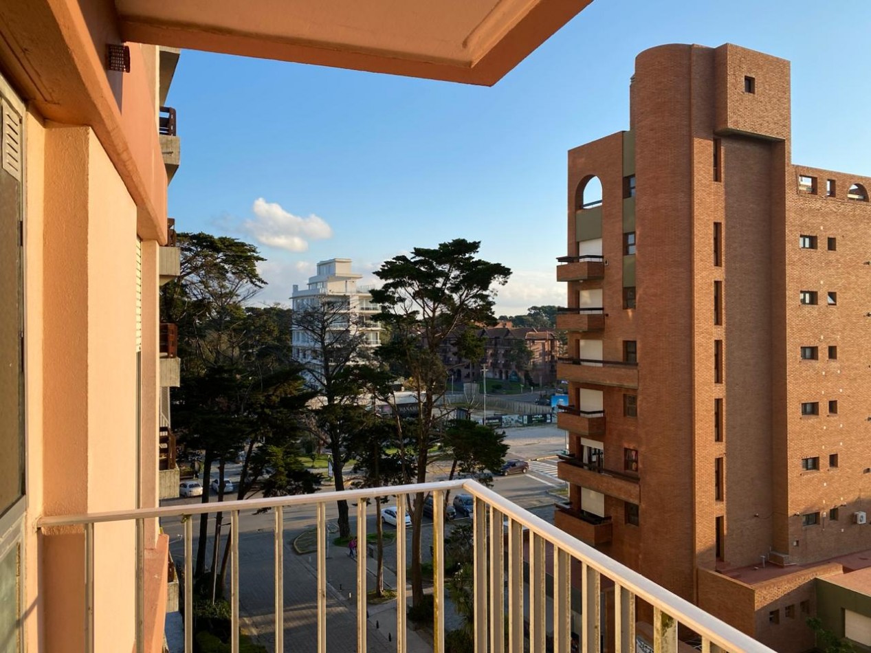 Alquiler departamento Pinamar centro 3 ambientes 4 personas