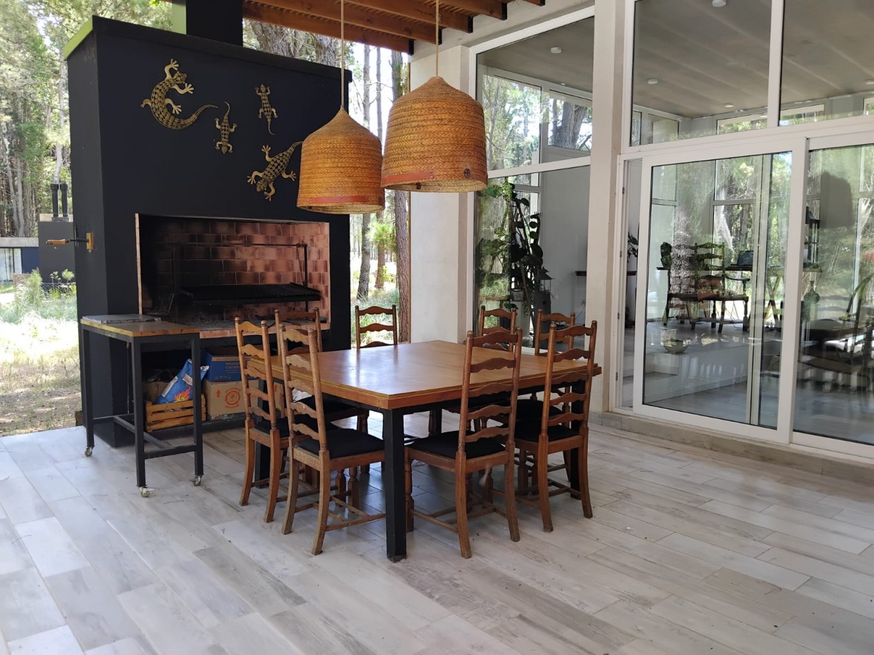 Alquiler casa Villarobles barrio cerrado 6 pax