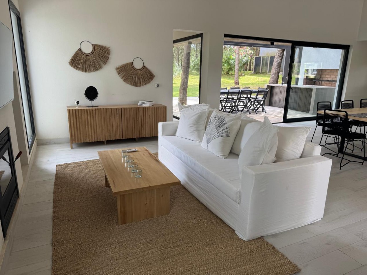 Casa en Alquiler Costa Esmeralda golf 8 pax