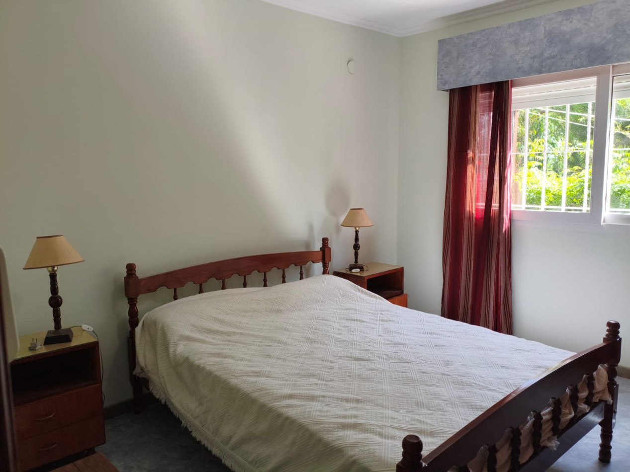 Casa en alquiler en Ostende a 4 cuadras del mar