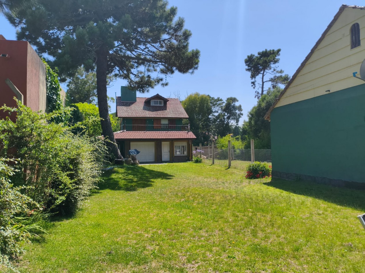 Casa en alquiler en Ostende a 4 cuadras del mar