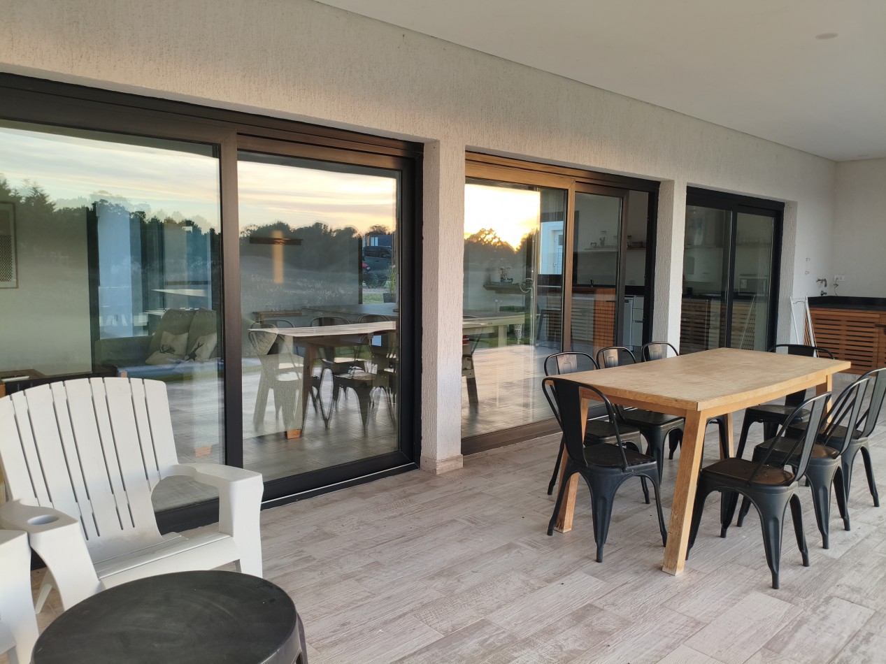 Venta de casa Costa Esmeralda Deportiva piscina 