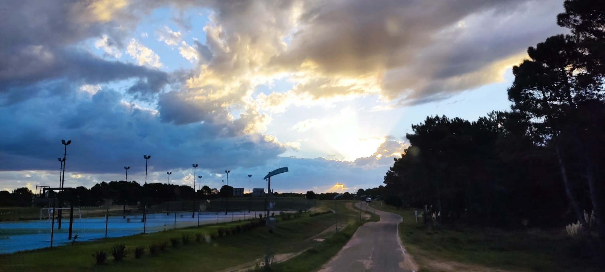 Lote en segunda linea de mar Villarobles oportunidad