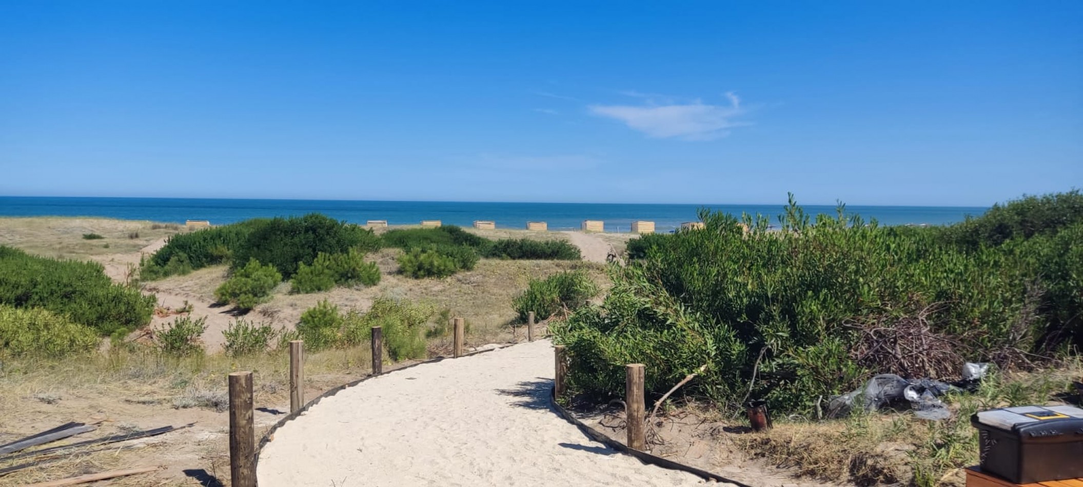 Lote en segunda linea de mar Villarobles oportunidad