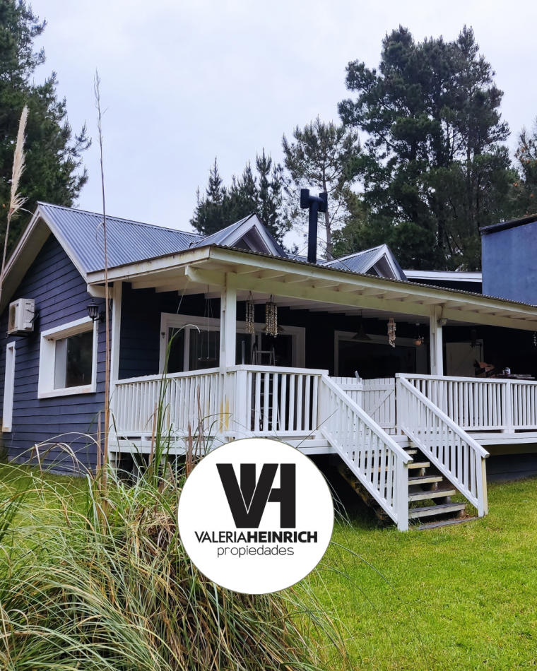 Casa venta Deportiva costa esmeralda doble lote oportunidad estilo americana