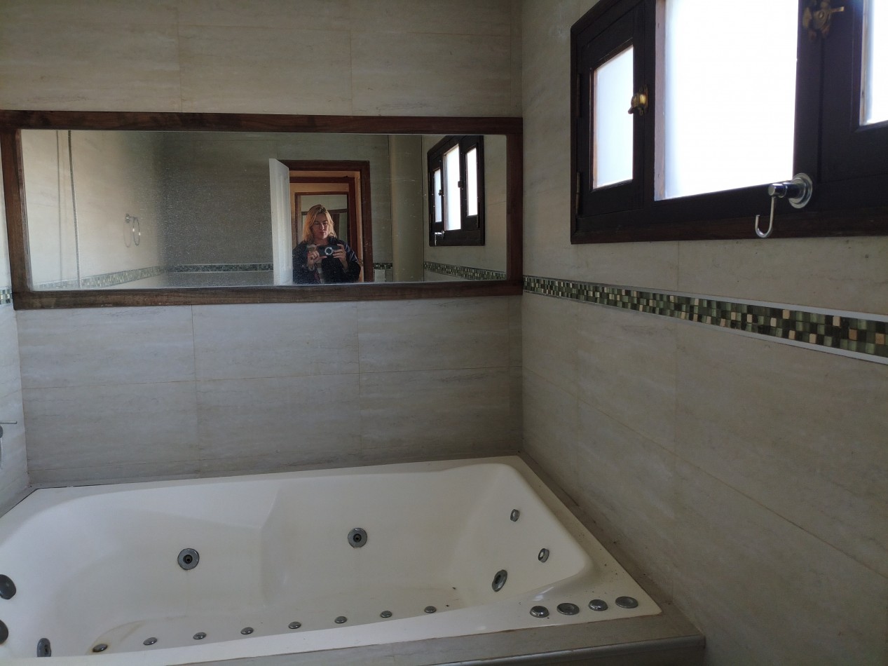 Venta casa Costa Esmeralda Residencial fondo libre piscina oportunidad