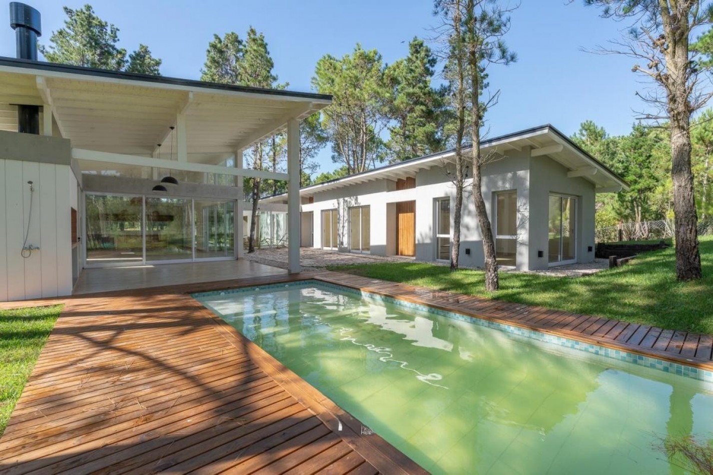 venta casa Villarobles Serena Pinamar Villa Robles