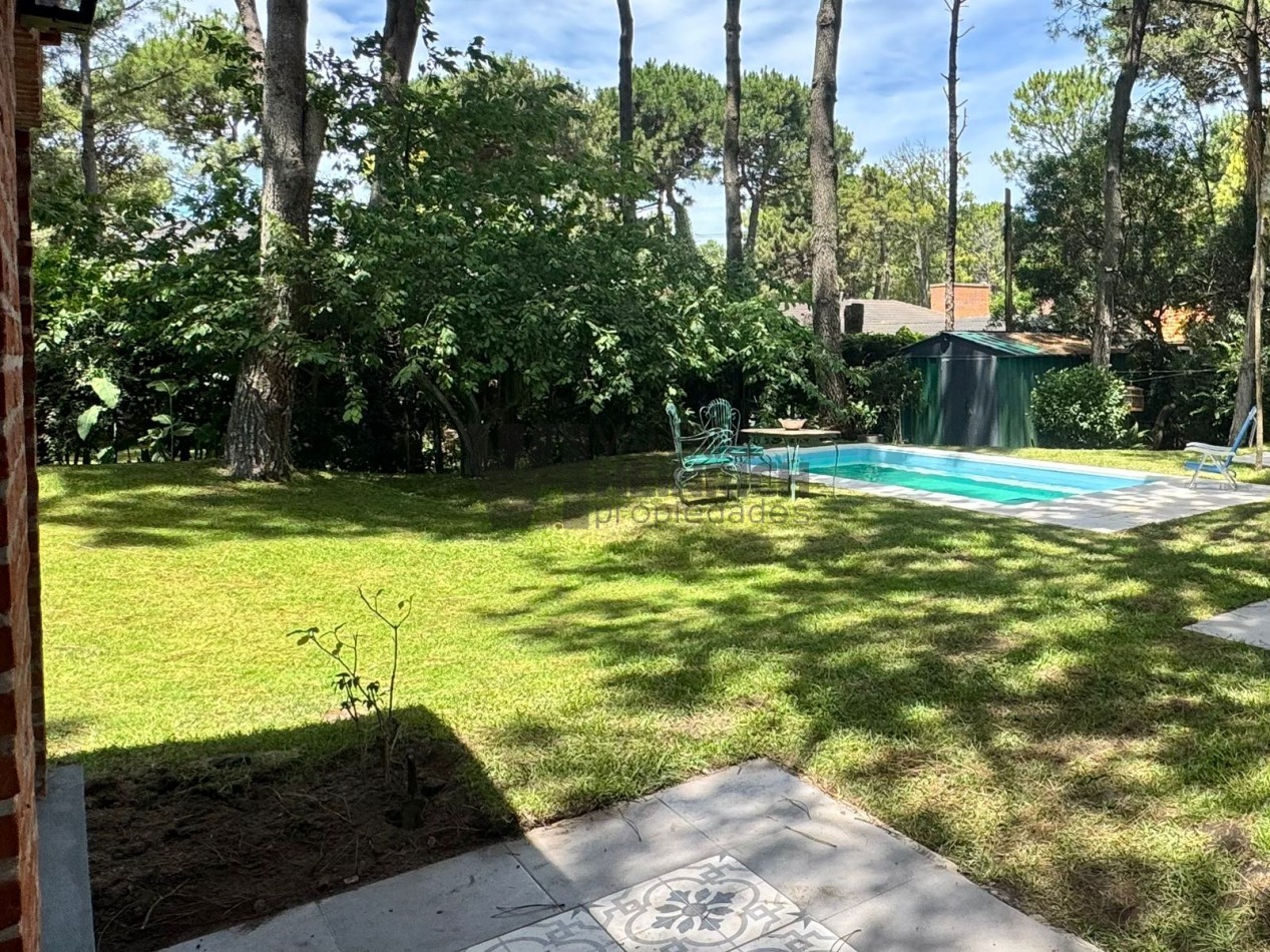 CASA EN ALQUILER PINAMAR PILETA 6 PAX