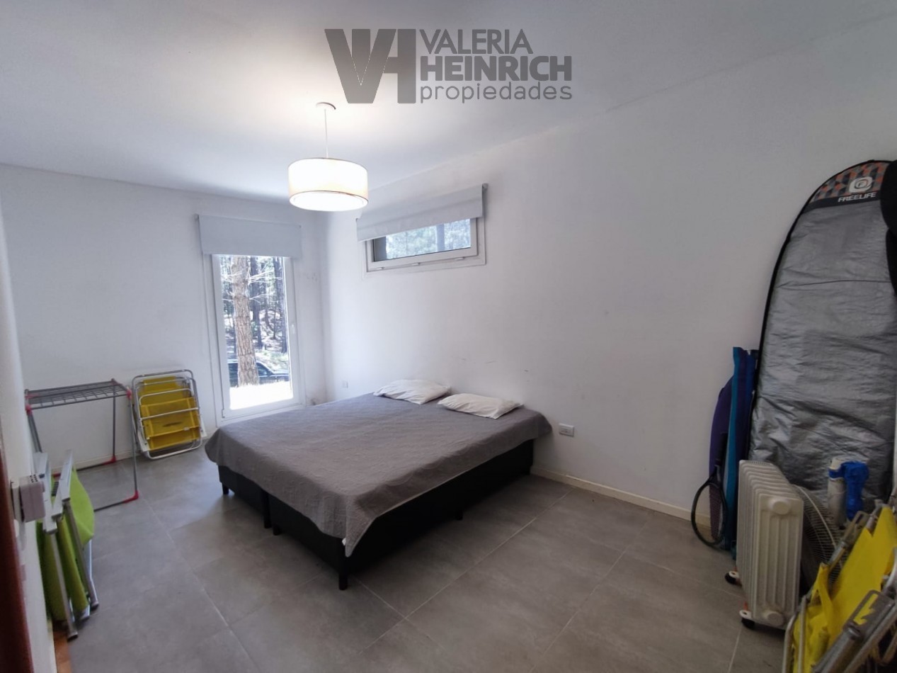 Venta casa Villarobles Pinamar 4 dorm.