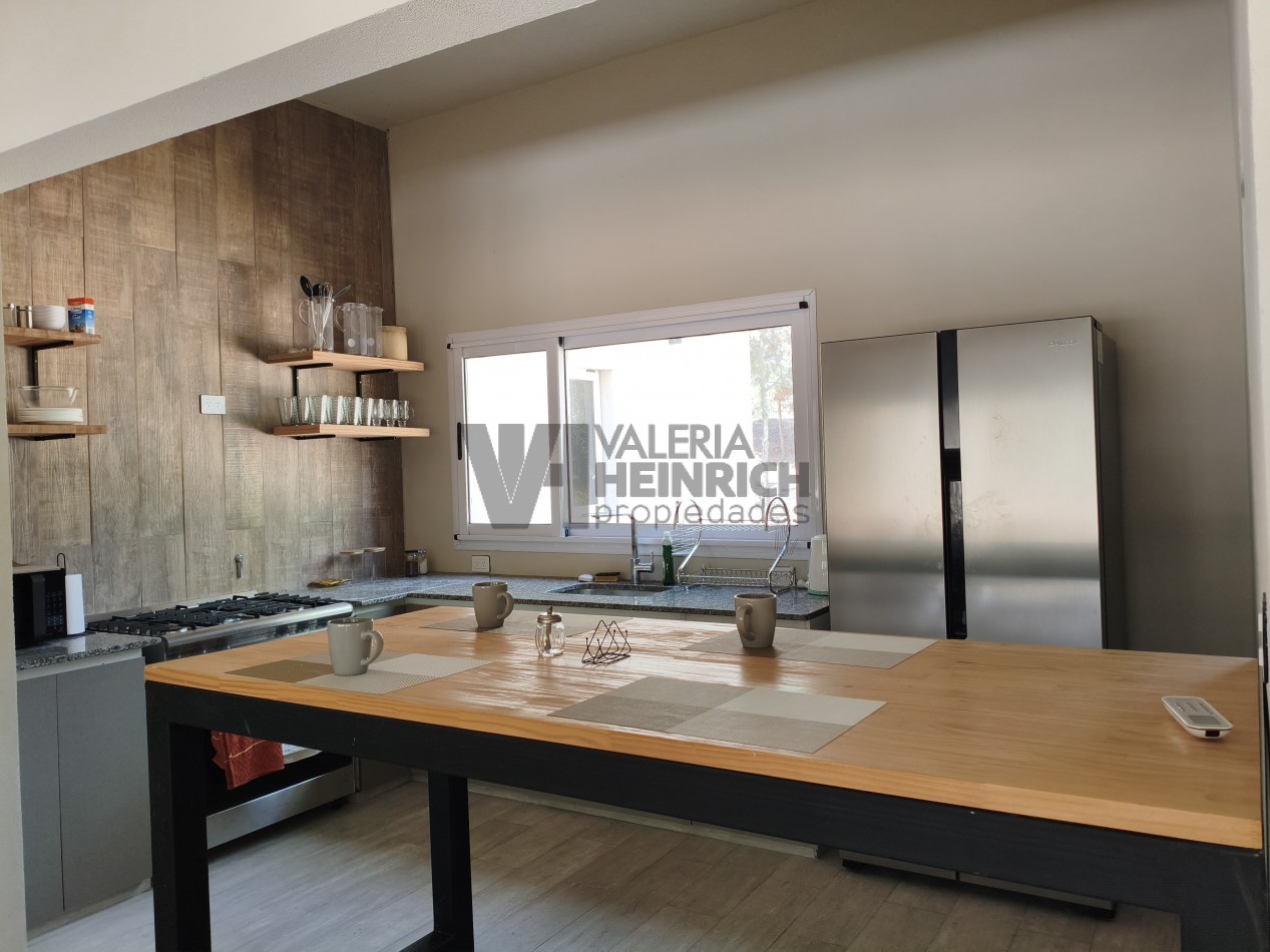 Casa en alquiler en Villa Robles cerca de Pinamar y Costa Esmeralda. barrio cerrado Villarobles