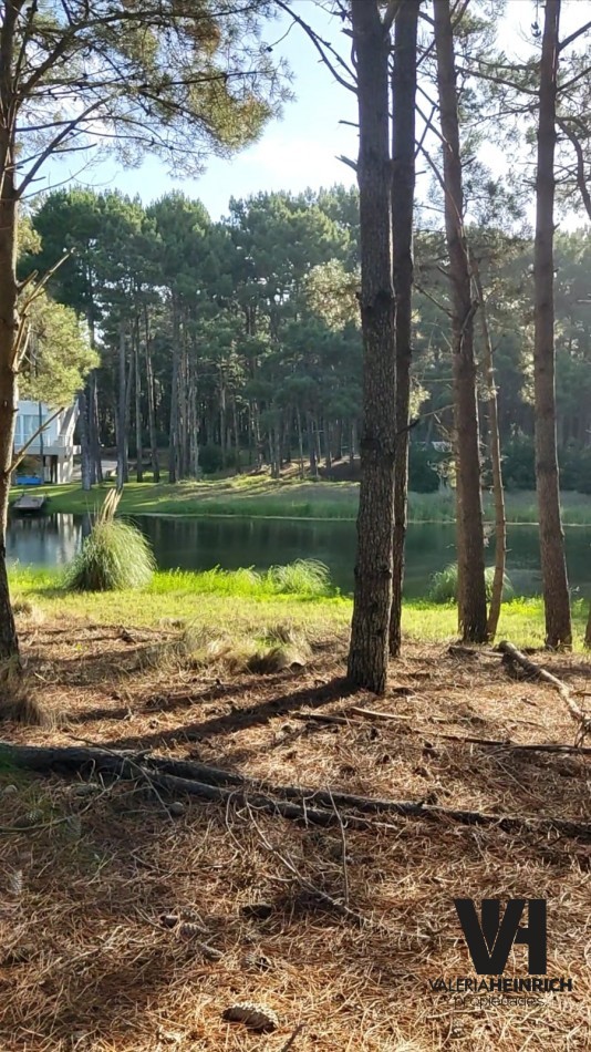 LOTE EN VILLAROBLES