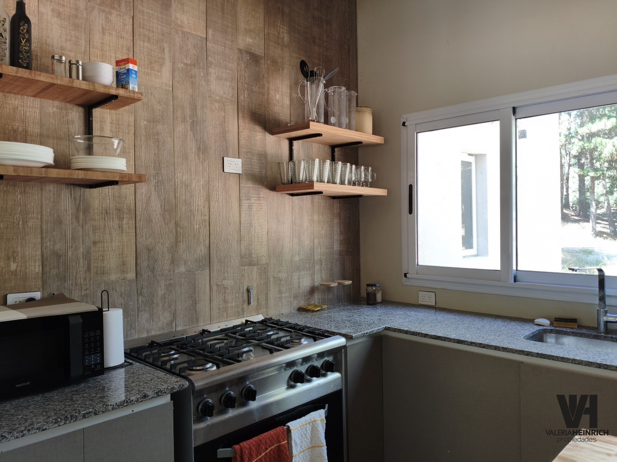 Casa en Venta en Villa Robles cerca de Pinamar y Costa Esmeralda. barrio cerrado