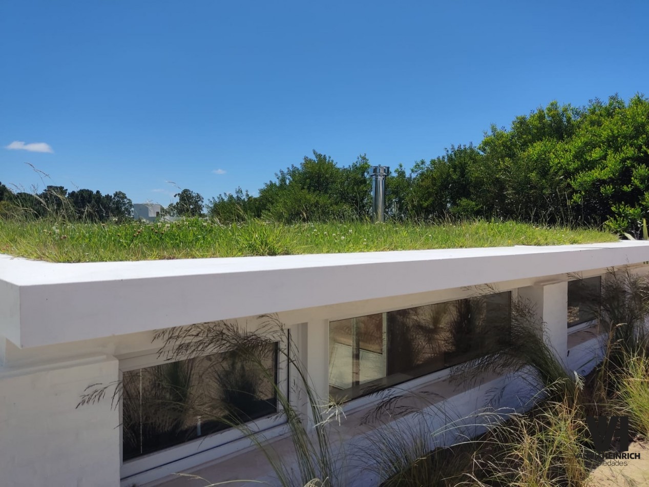 CASA EN VENTA COSTA ESMERALDA SEND 3 DISEÑO 