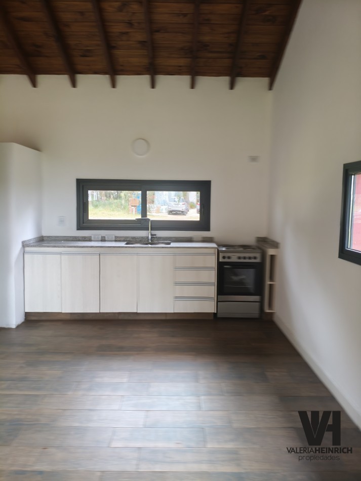 Casa en venta estilo campo costa esmeralda deportiva