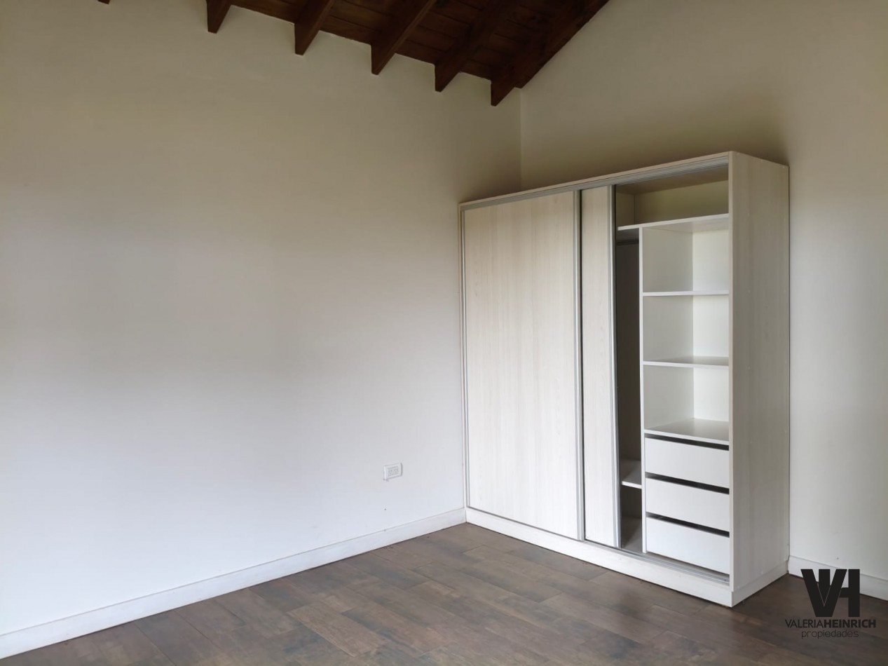 Casa en venta estilo campo costa esmeralda deportiva