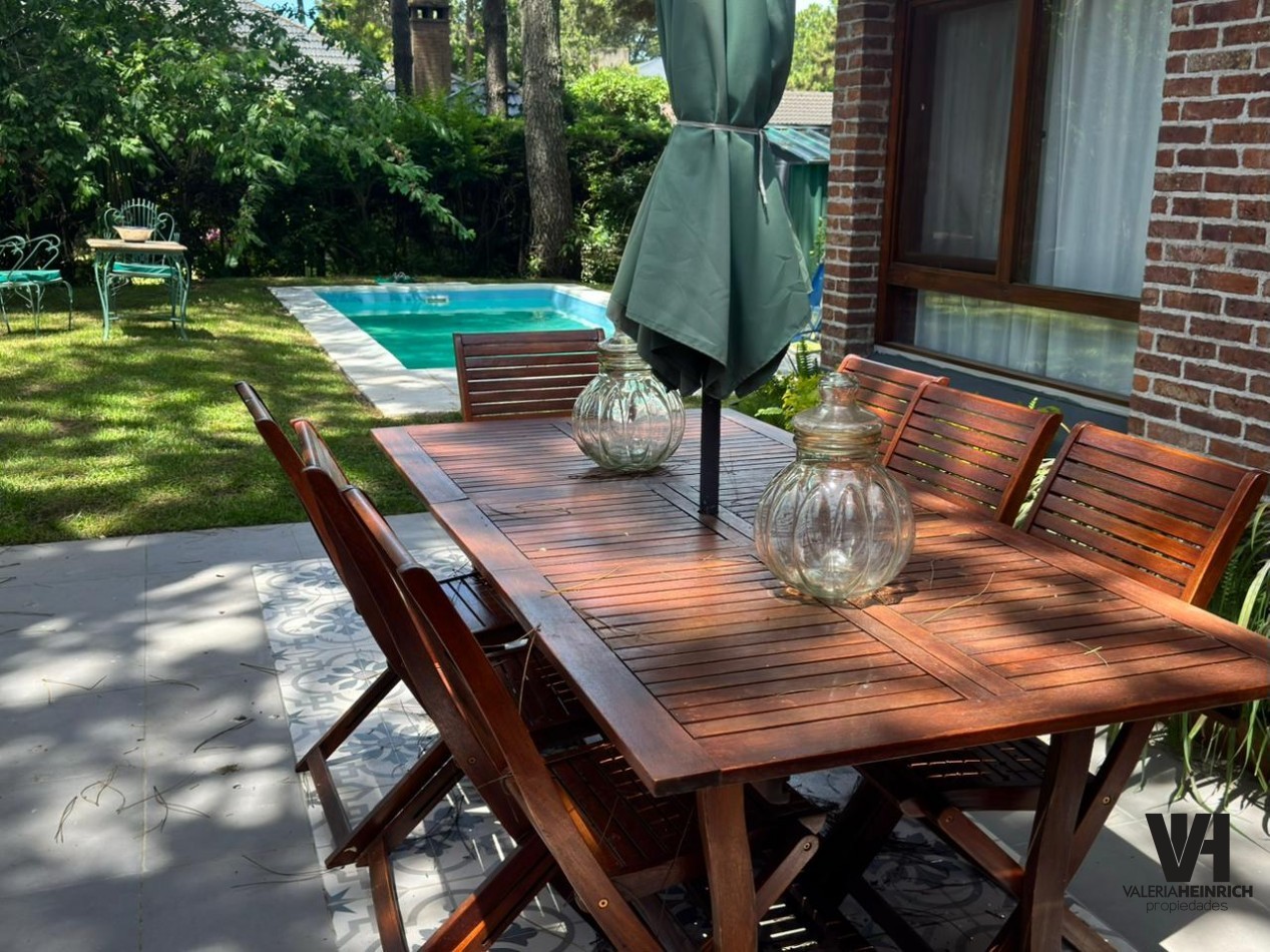 CASA EN ALQUILER PINAMAR PILETA 6 PAX