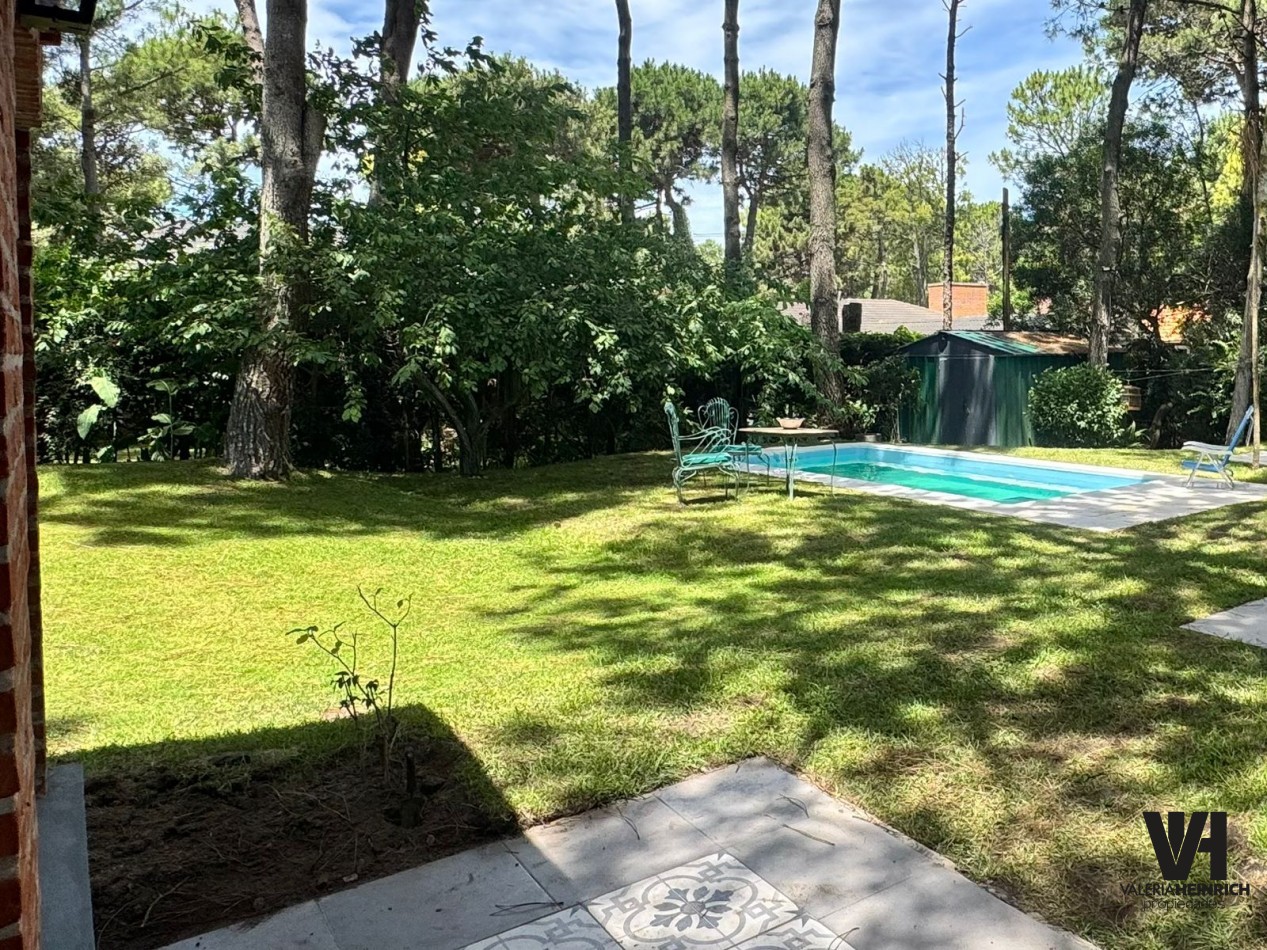 CASA EN ALQUILER PINAMAR PILETA 6 PAX