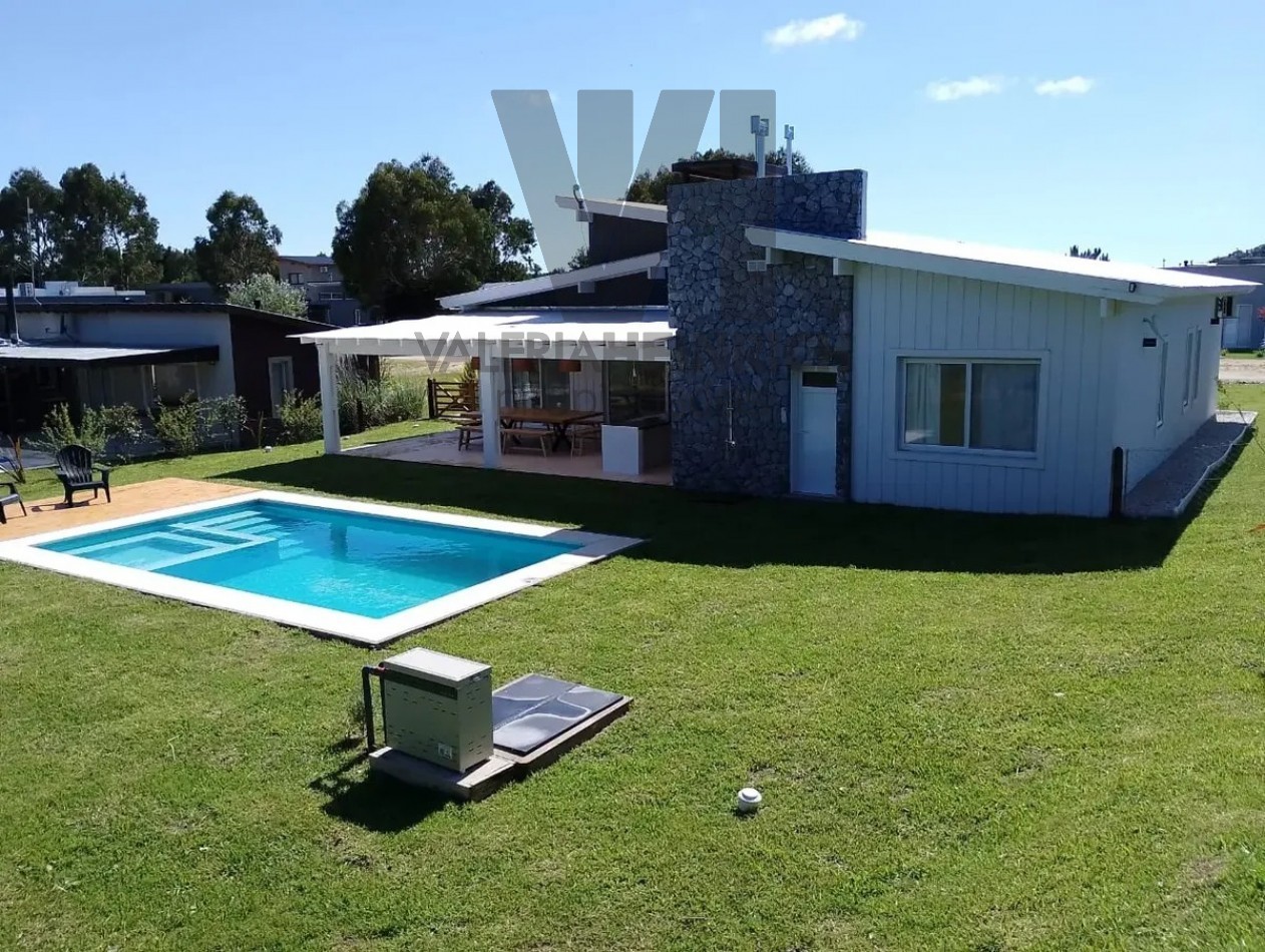 Venta Costa Esmeralda Ecuestre 4 dorm pileta 