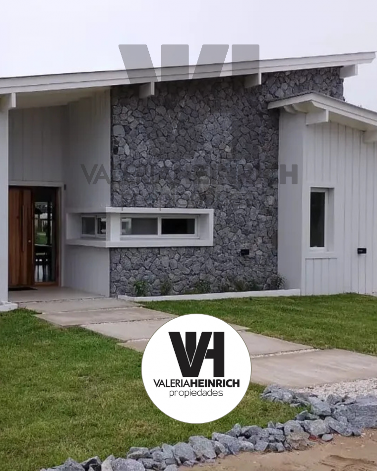 Venta Costa Esmeralda Ecuestre 4 dorm pileta 