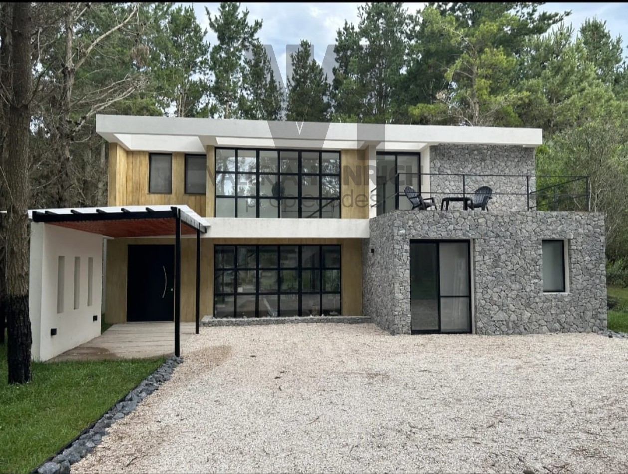 Venta Costa Esmeralda Senderos 2. 4 dorm.