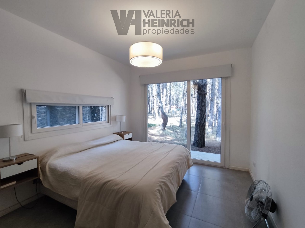 Venta casa Villarobles Pinamar 4 dorm.