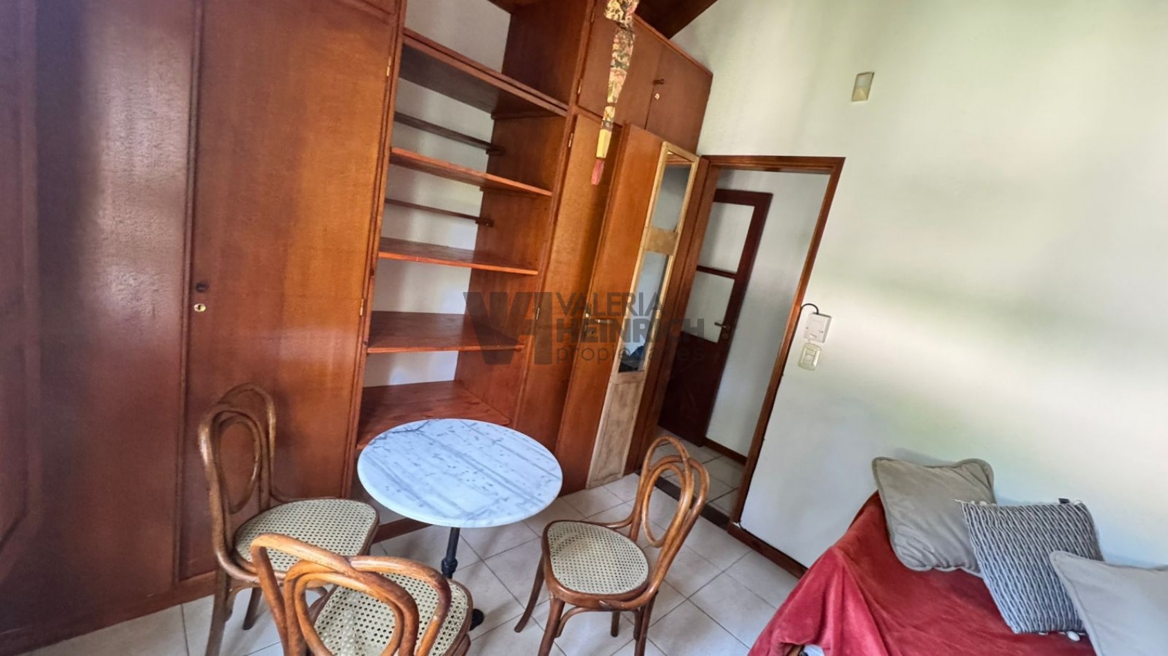 CASA EN ALQUILER PINAMAR PILETA 6 PAX