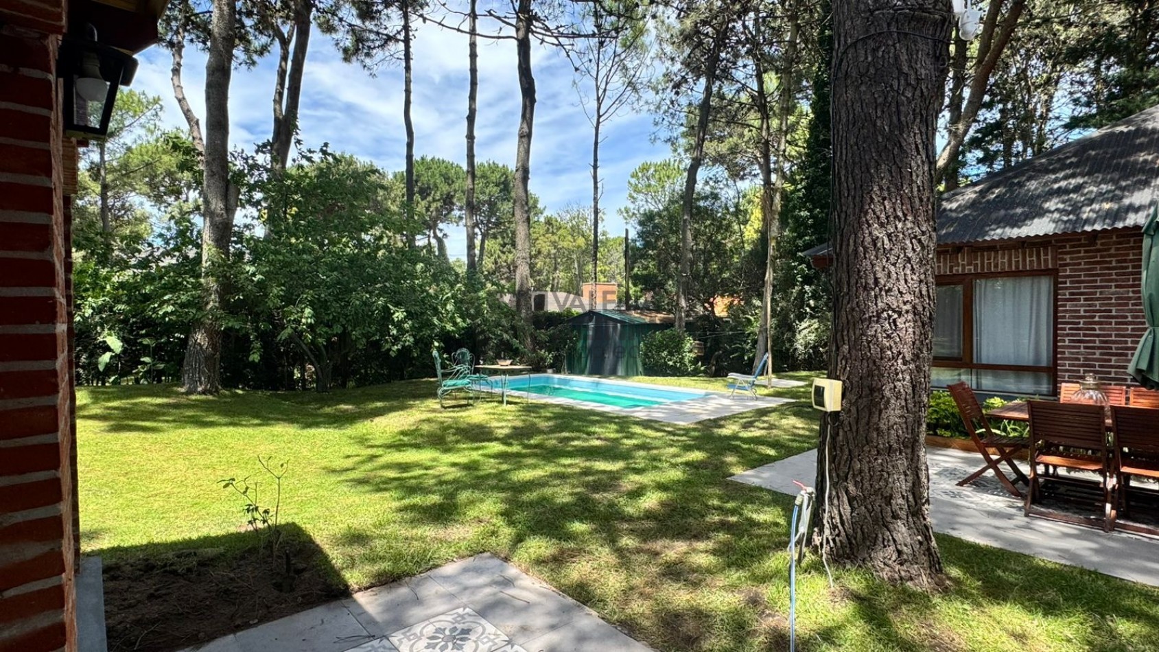 CASA EN ALQUILER PINAMAR PILETA 6 PAX