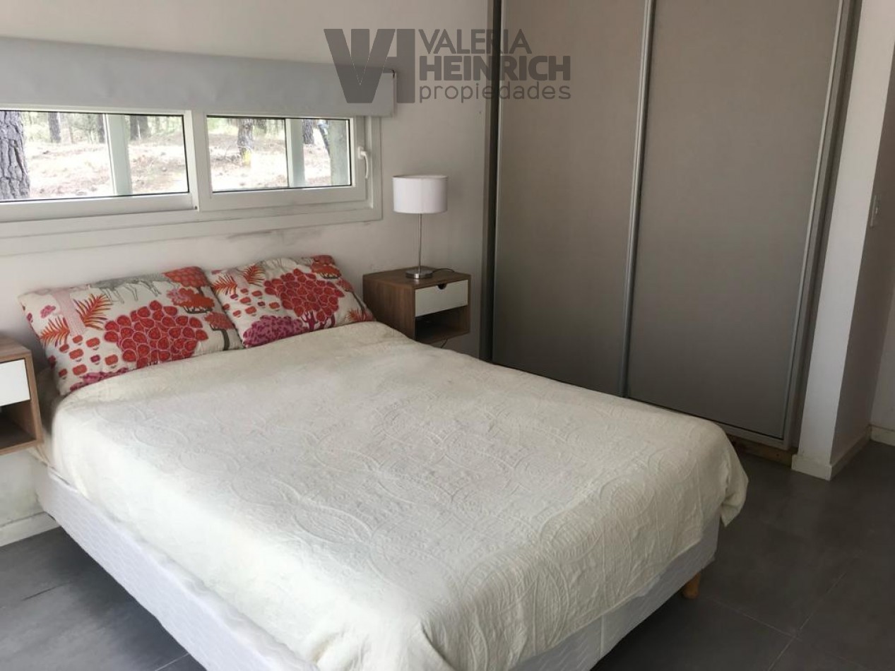 Venta casa Villarobles Pinamar 4 dorm.