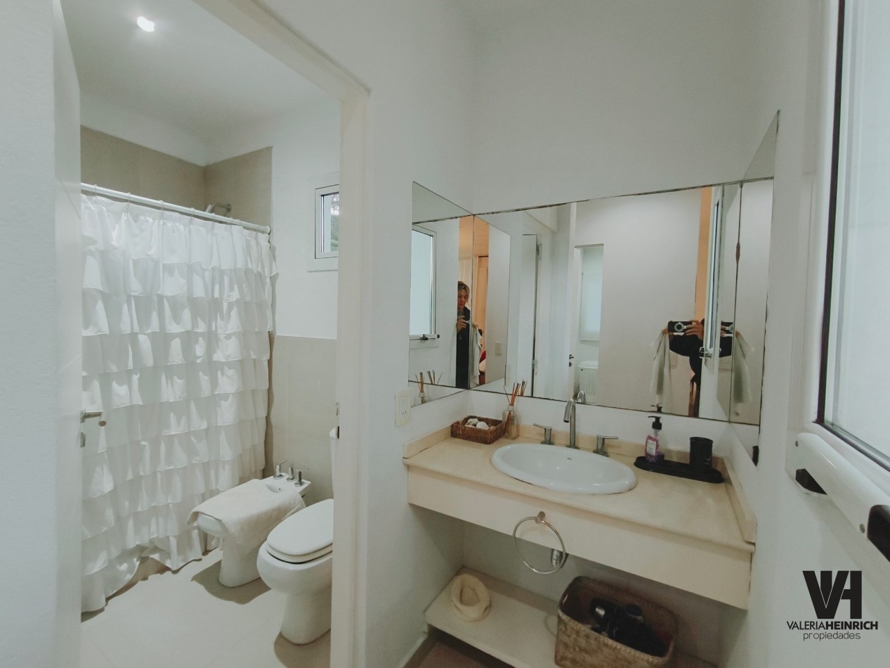 casa Villarobles venta laguna 4 dorm. oportunidad 