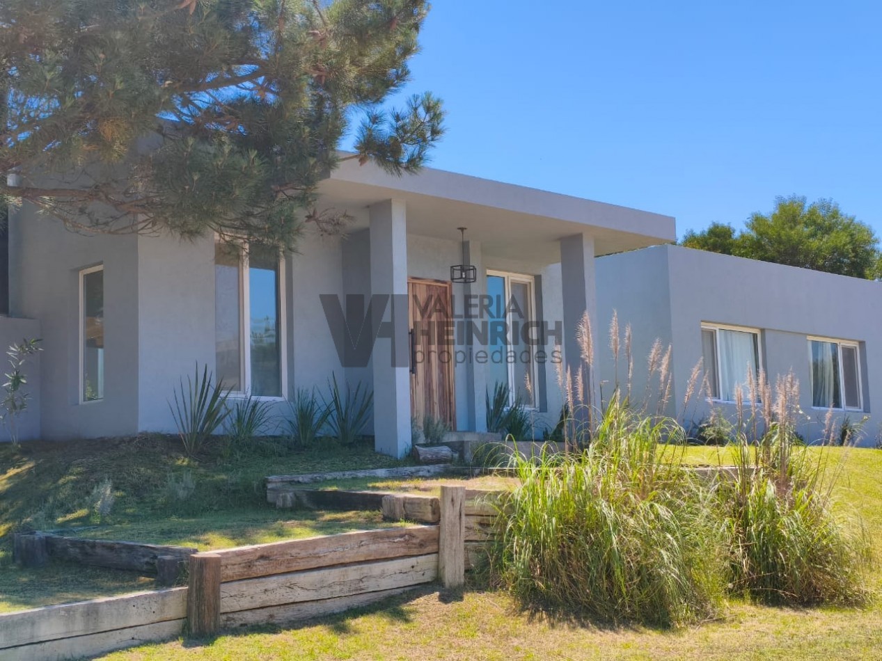 Venta casa Costa Esmeralda Ecuestre. gas natural