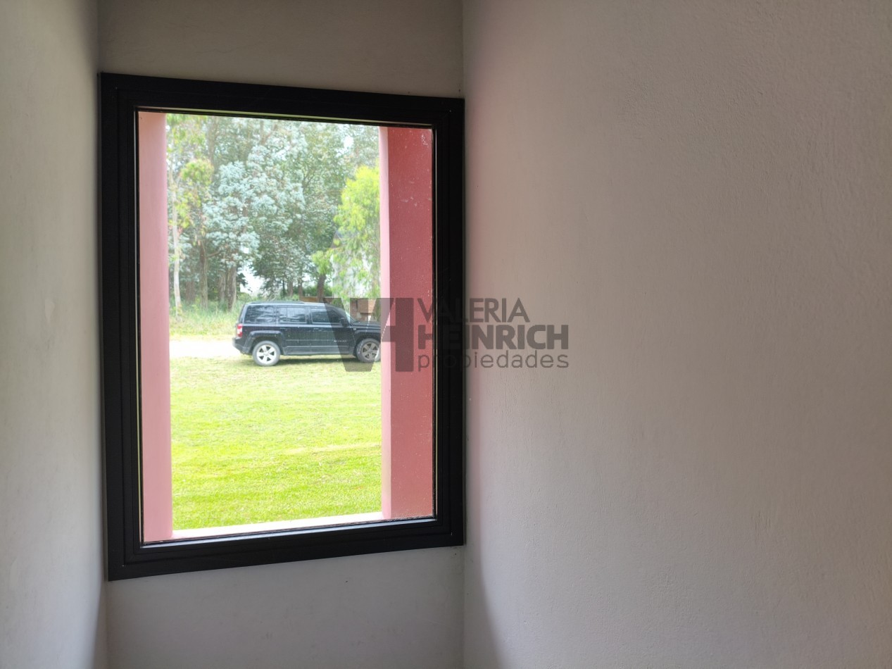 Casa en venta estilo campo costa esmeralda deportiva