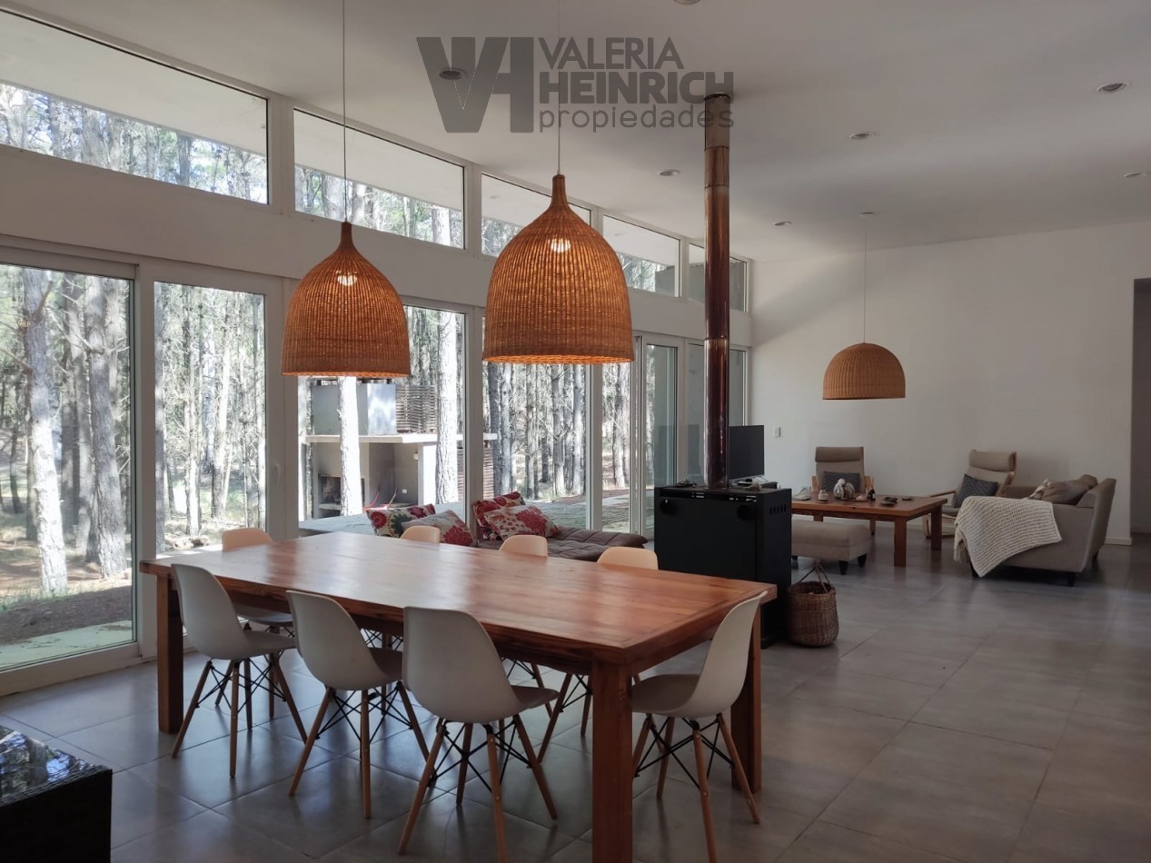 Venta casa Villarobles Pinamar 4 dorm.