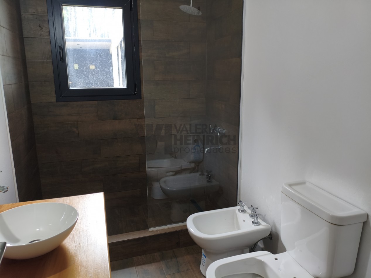 Casa en venta estilo campo costa esmeralda deportiva