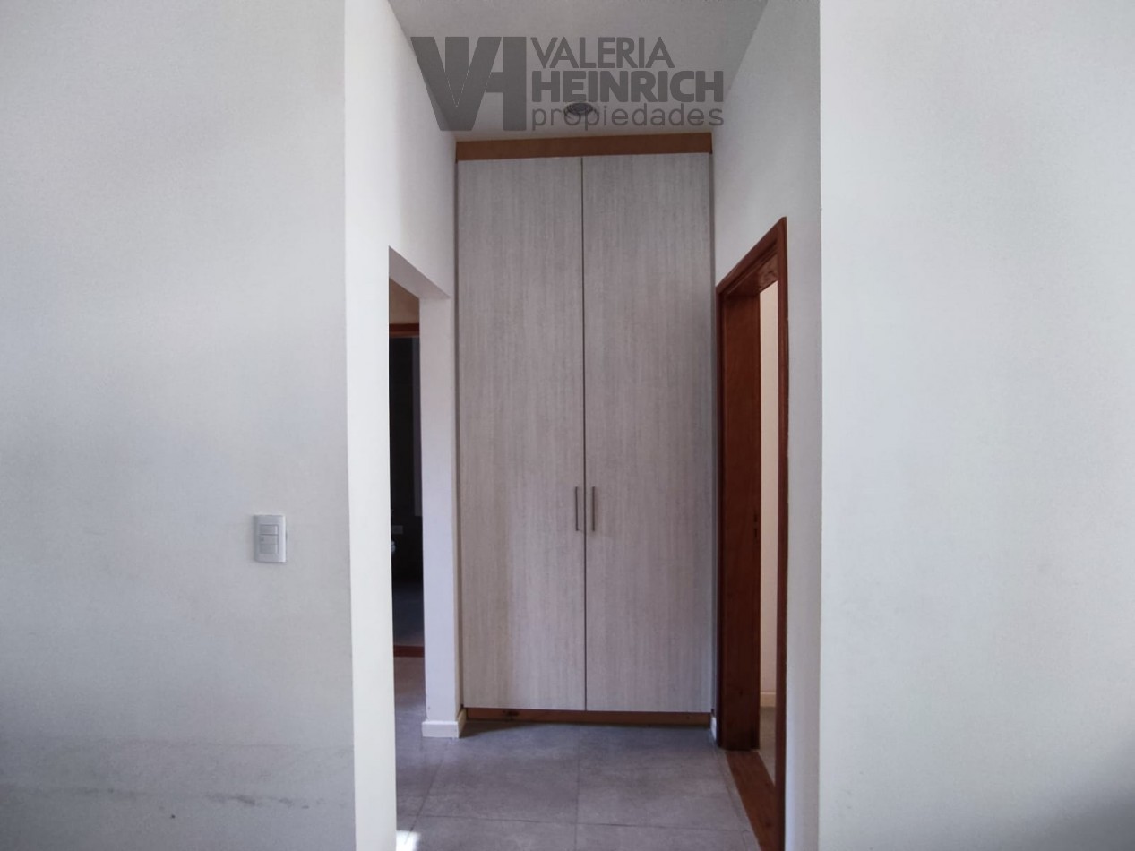 Venta casa Villarobles Pinamar 4 dorm.