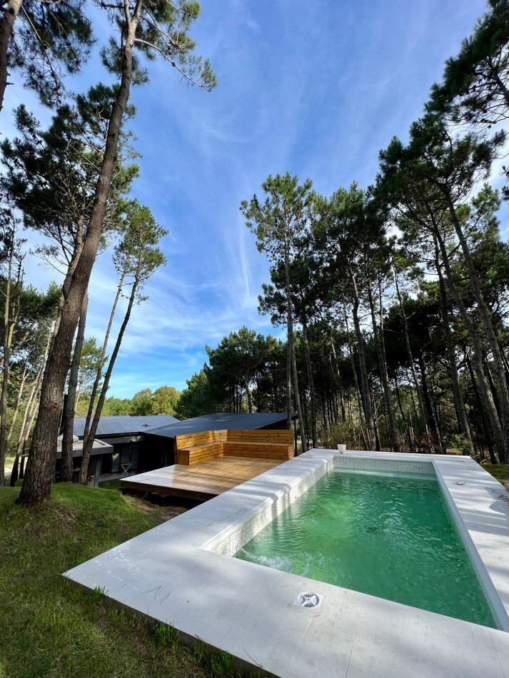 Casa en Venta Villarobles Pinamar piscina