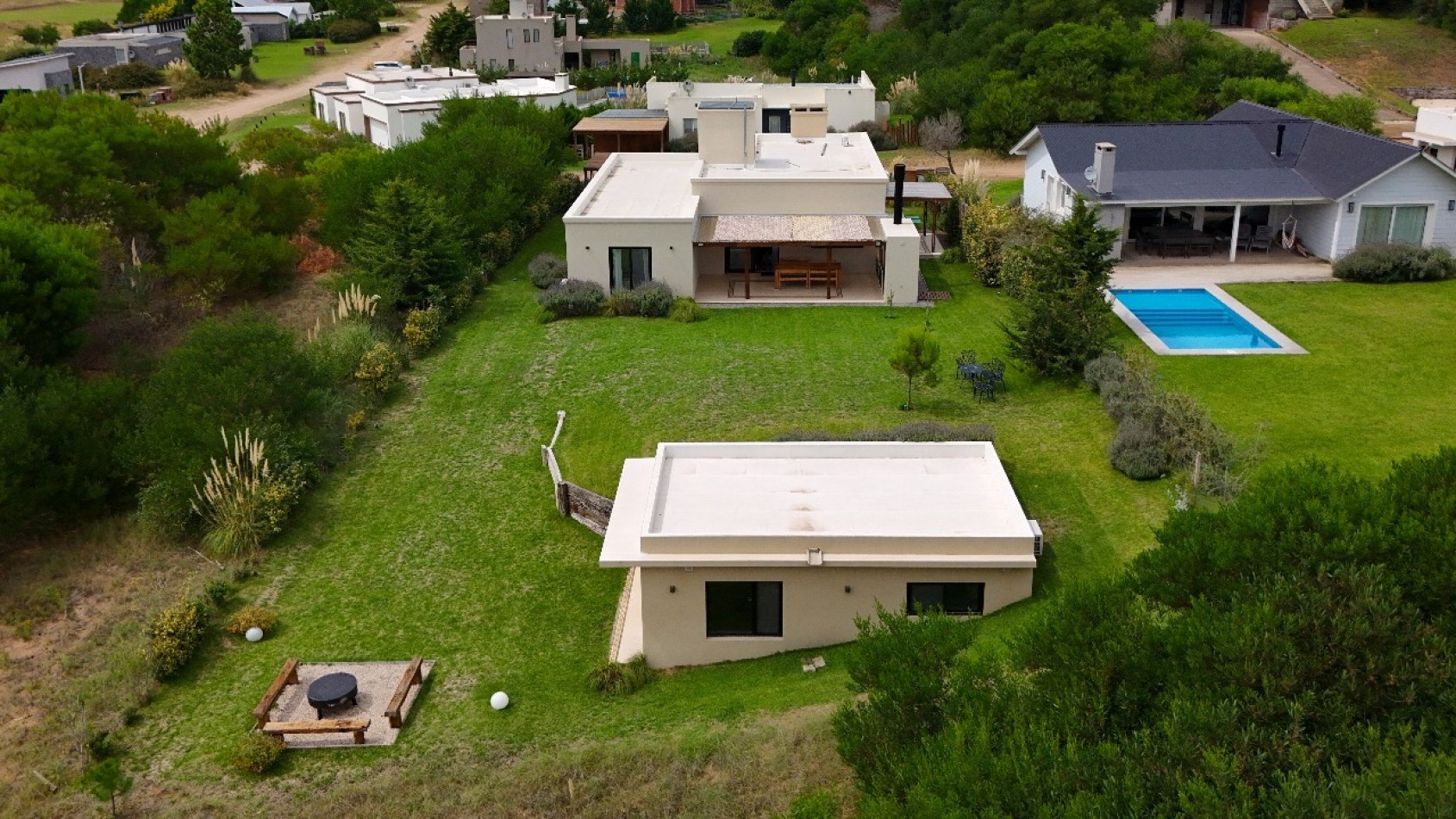 Casa en venta Costa Esmeralda, golf 1 fondo libre