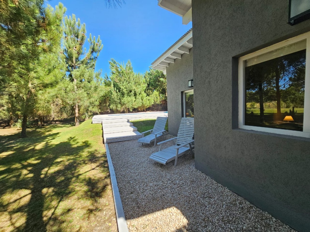 Casa en Costa Esmeralda Ecuestre 6 pax piscina