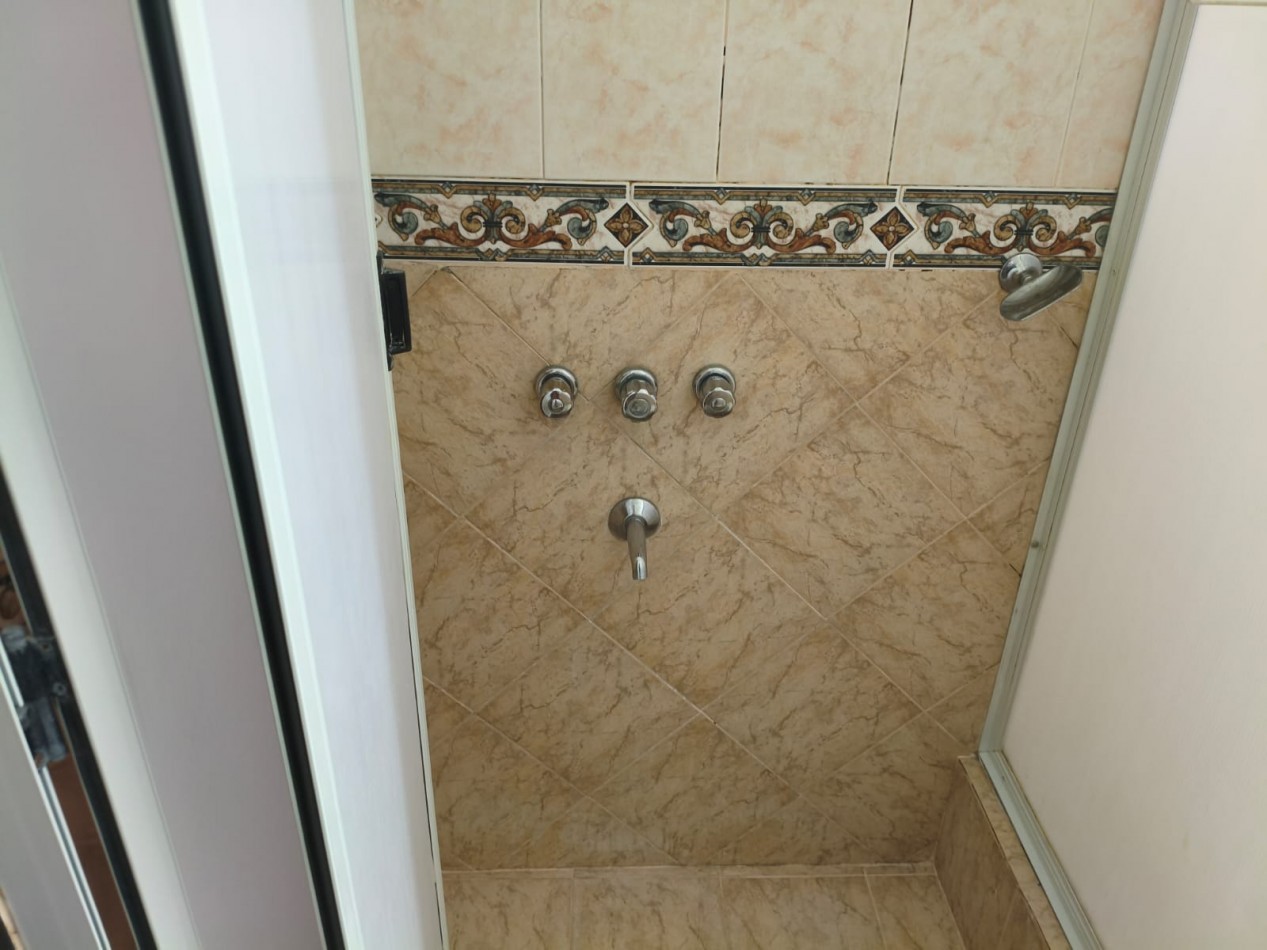 Casa en venta en Ostende a 4 cuadras del mar