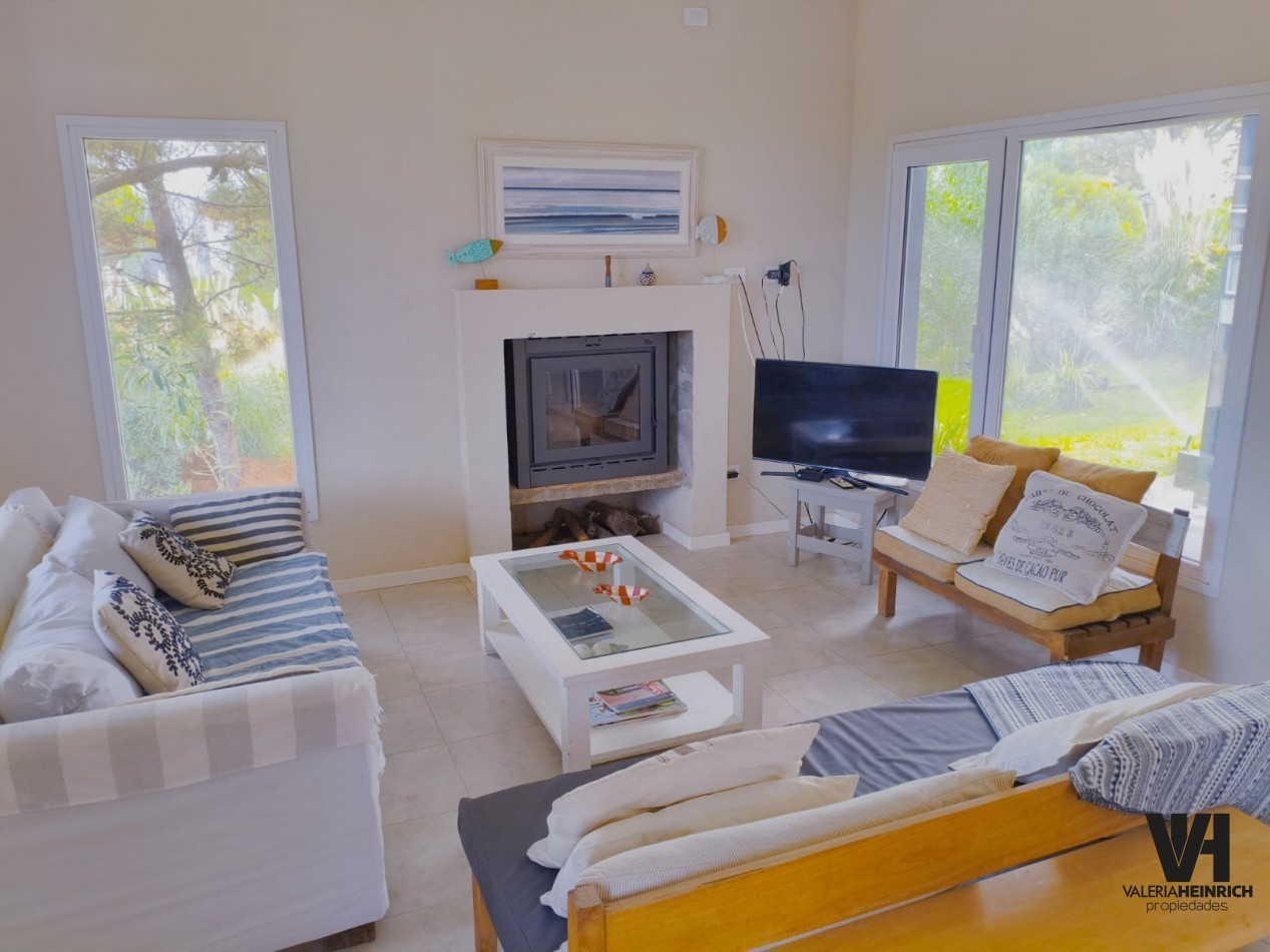Venta casa Costa Esmeralda Ecuestre. gas natural